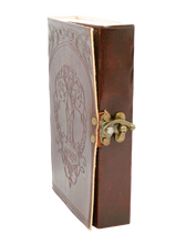 Ladda upp bild till gallerivisning, Handgjord läderbok- Asgård
