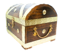 Ladda upp bild till gallerivisning, Kista med gulddetaljer -Stor