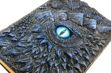 Ladda upp bild till gallerivisning, Drakbok med hård pärm - Blå