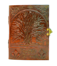 Ladda upp bild till gallerivisning, Handgjord läderbok med livets träd / Yggdrasil
