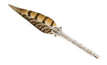 Ladda upp bild till gallerivisning, Fjäderpenna / Kalligrafipenna med lack - The Hunters Feather Pen
