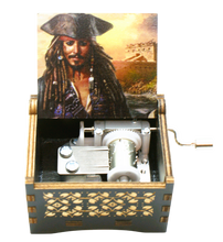 Ladda upp bild till gallerivisning, Speldosa Pirates of the Caribbean
