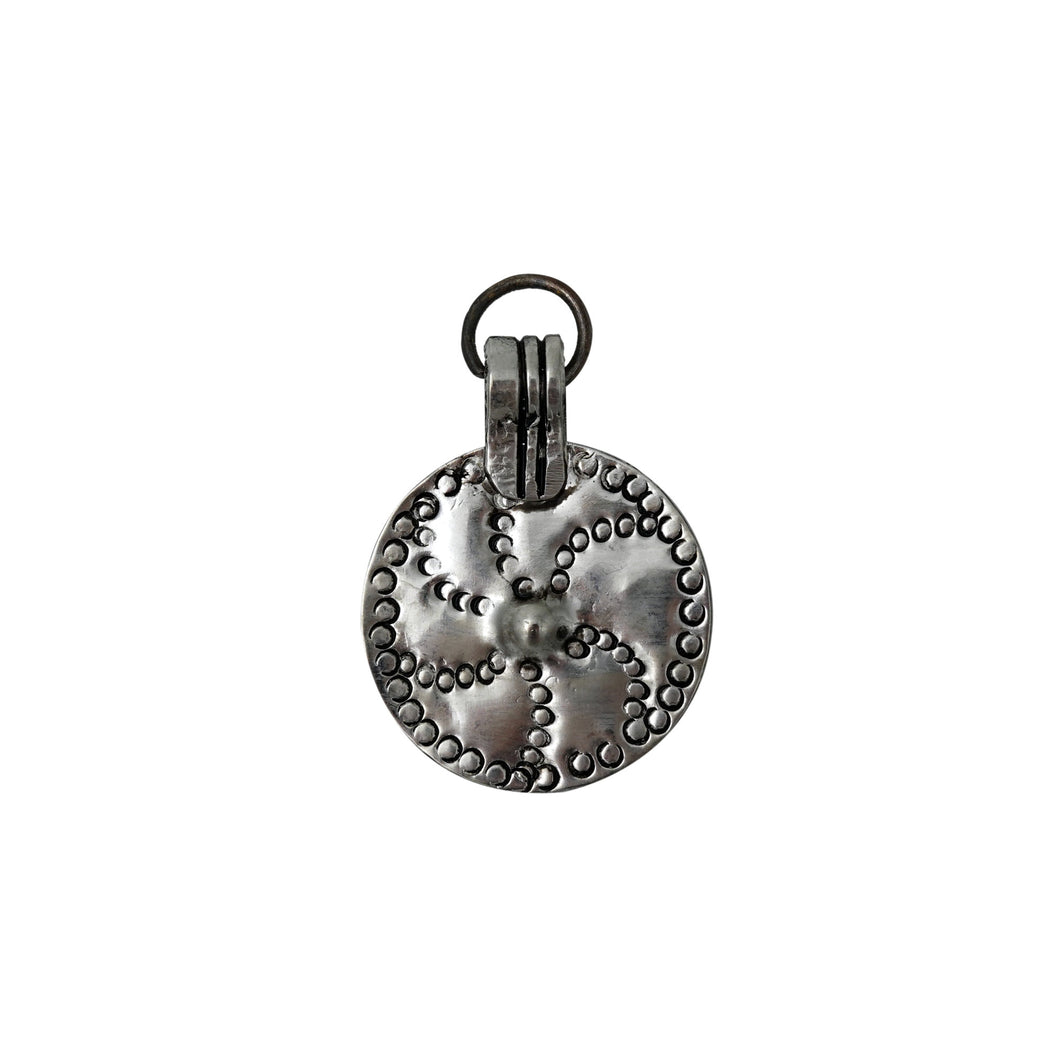 Sköldamulett - Silverpläterad mässing