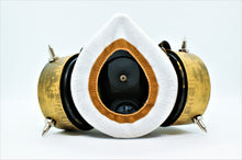 Ladda upp bild till gallerivisning, Steampunk gasmask borstad guldfärg
