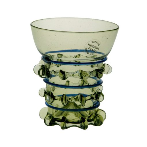 Litet glas med blå dekor